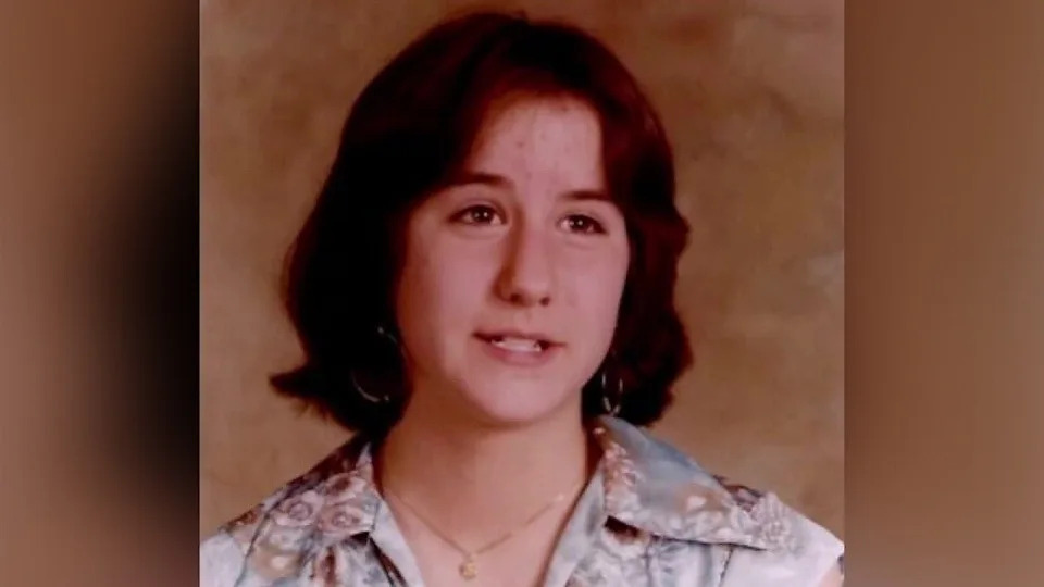 Undated portrait photograph of Theresa Fillingim.