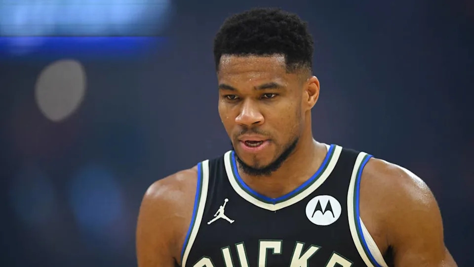 Nov 17, 2025; <a class="link " href="https://sports.yahoo.com/nba/teams/cleveland/" data-i13n="sec:content-canvas;subsec:anchor_text;elm:context_link" data-ylk="slk:Cleveland;sec:content-canvas;subsec:anchor_text;elm:context_link;itc:0" data-yga="{"yLinkElement":"context_link","yModuleName":"content-canvas","yLinkText":"Cleveland","ySubModuleName":"anchor_text","yHasCommerce":false}">Cleveland</a>, Ohio, USA; Milwaukee Bucks forward Giannis Antetokounmpo (34) walks on the court in the first quarter against the <a class="link " href="https://sports.yahoo.com/nba/teams/cleveland/" data-i13n="sec:content-canvas;subsec:anchor_text;elm:context_link" data-ylk="slk:Cleveland Cavaliers;sec:content-canvas;subsec:anchor_text;elm:context_link;itc:0" data-yga="{"yLinkElement":"context_link","yModuleName":"content-canvas","yLinkText":"Cleveland Cavaliers","ySubModuleName":"anchor_text","yHasCommerce":false}">Cleveland Cavaliers</a> at Rocket Arena. Mandatory Credit: David Richard-Imagn Images© David Richard-Imagn Images&period;