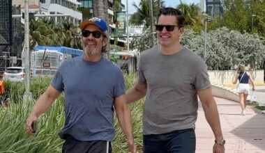 Andy Cohen & Rumored Boyfriend Kevin Sobieski Keep Close During Day Out in Miami (Photos) - Just Jared - Celebrity News and Gossip