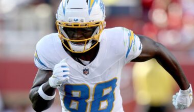 Miami Dolphins sign receiver Jalen Reagor in latest move after roster overhaul under new management