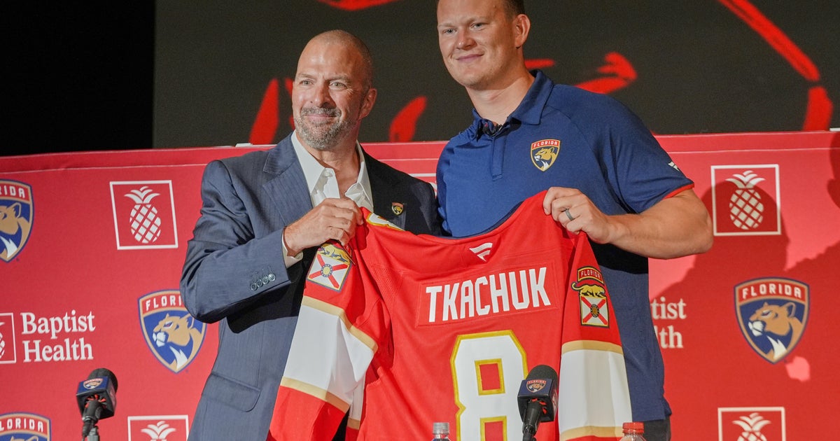 Brady Tkachuk traded to the Florida Panthers, his brother's team, from the Ottawa Senators