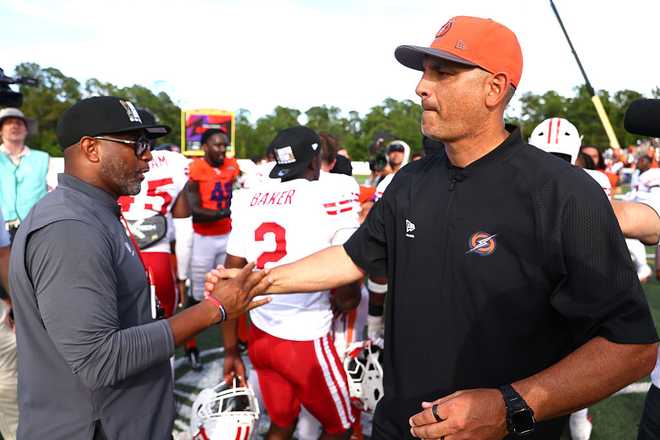 2026 UFL Playoffs: DC Defenders v Orlando Storm DAYTONA BEACH, FLORIDA - JUNE 07: Head coaches Shannon Harris of the DC Defenders and Anthony Becht of the Orlando Storm meet after the Defenders defeated the Storm 28-22 during the semifinal game in the 2026 UFL Playoffs at Daytona Stadium on June 07, 2026 in Daytona Beach, Florida. (Photo by Dustin Markland/UFL/Getty Images)