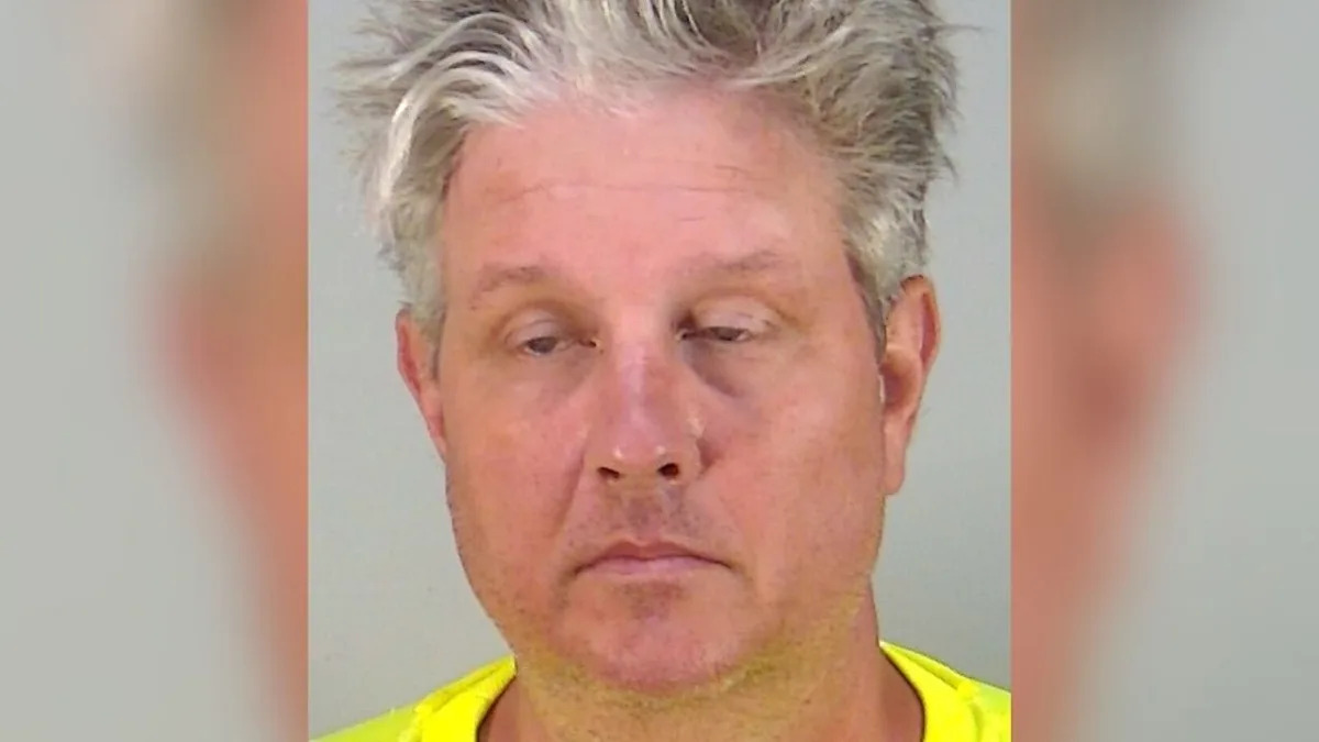Florida Man Tells Police That He’s an "Alcoholic, Not a Druggie" After Crashing Vehicle