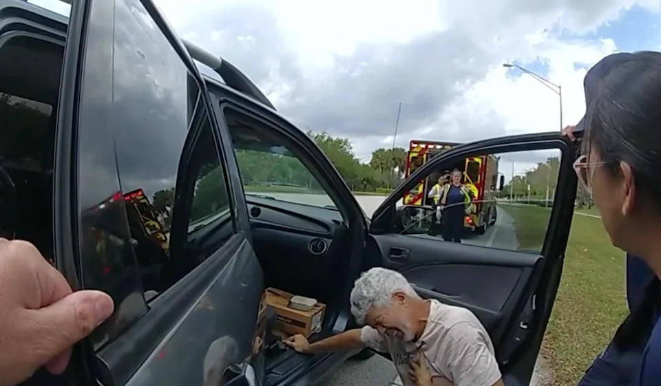 teens, acts of kindness, heart attack, Florida, good Samaritans