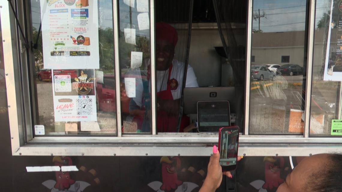 Jacksonville food truck feeds local kids through free summer lunch program with community support