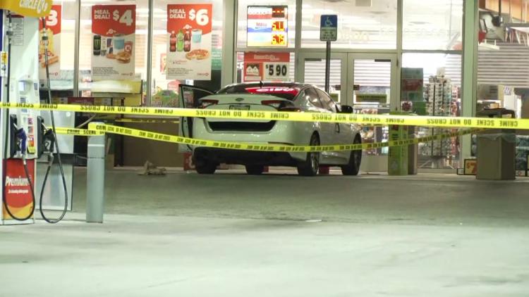 20-year-old man hospitalized after overnight shooting in St. Pete