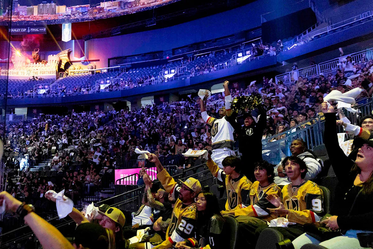 Mike Bianchi: Vegas is skating circles around Orlando as a big-league sports town