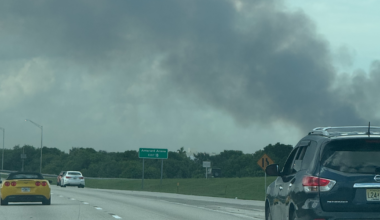 100-acre wildfire burning near Sawgrass Expressway in west Broward County, officials say