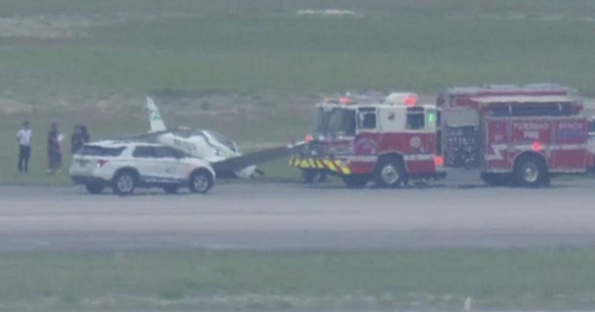 Plane runs off runway at Pompano Beach airport while landing, officials say