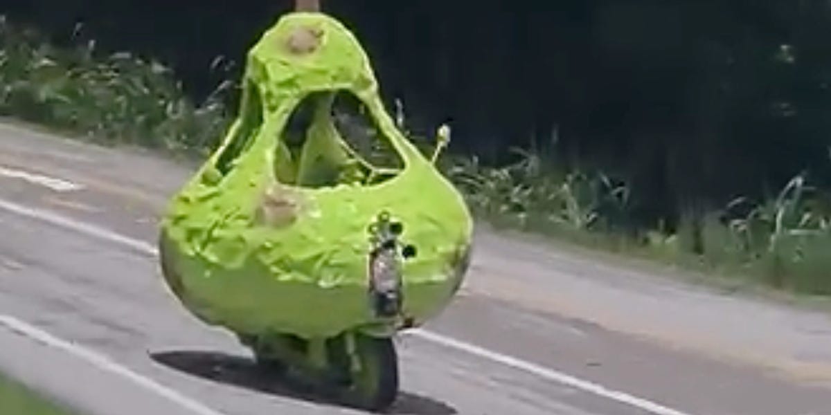 Meet the Florida Man Driving a Pear-Shaped Moped Across the United States