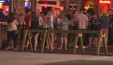 Jacksonville Beach approves ordinance allowing bars to host larger Jaguars game day crowds