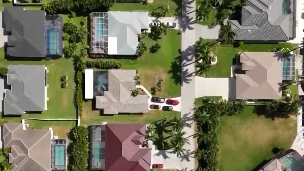 Proposed Florida property tax break may shift burden to second-home owners