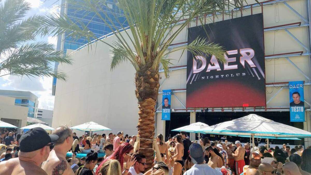 Five adults were hurt when wind gusts blew down a gazebo at Daer Nightclub at the Seminole Hard Rock Hotel & Casino near Hollywood. None of the injuries was life-threatening. Five adults were hurt when wind gusts blew down a gazebo at Daer Nightclub at the Seminole Hard Rock Hotel & Casino near Hollywood. None of the injuries was life-threatening.