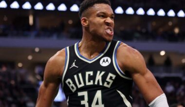 Dallas Mavericks v Milwaukee Bucks