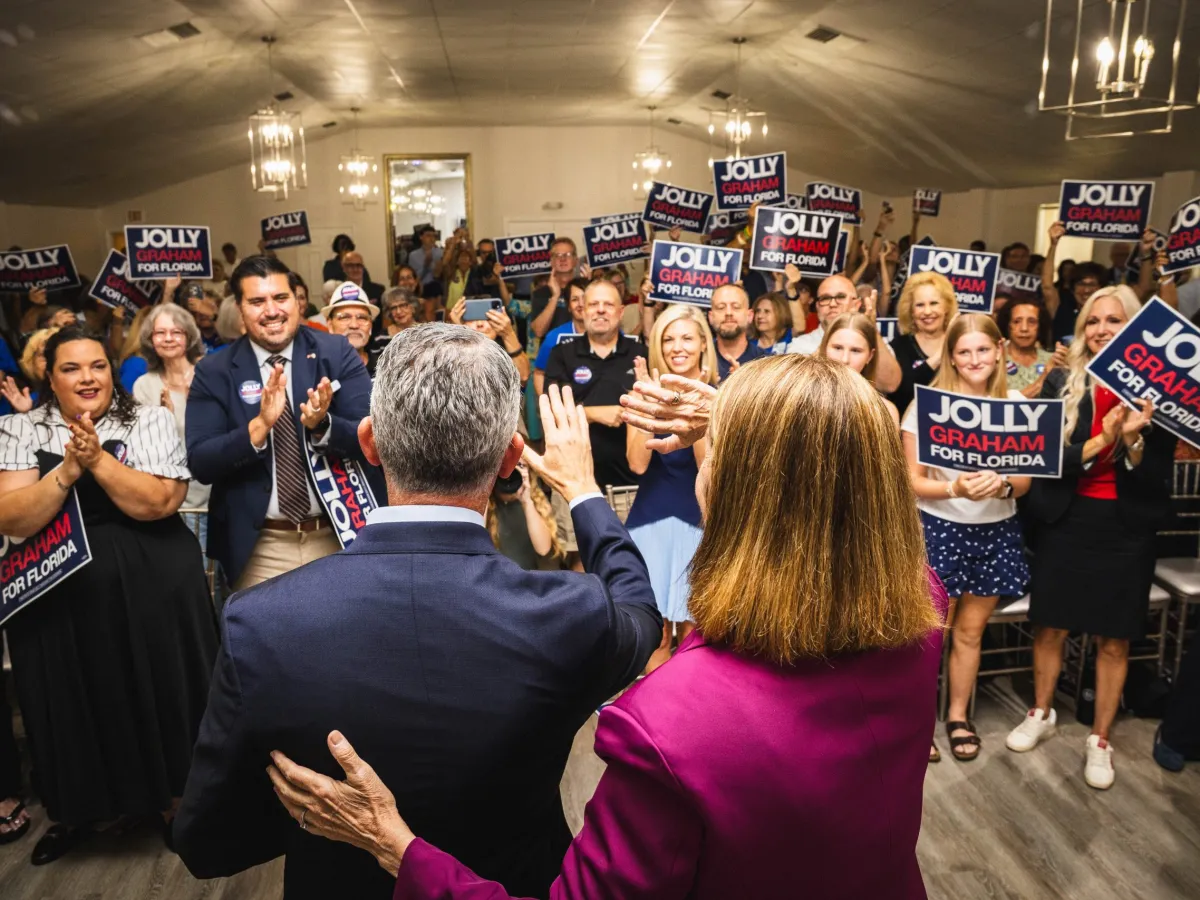 Photos: David Jolly supporters pack Tampa Women’s Center