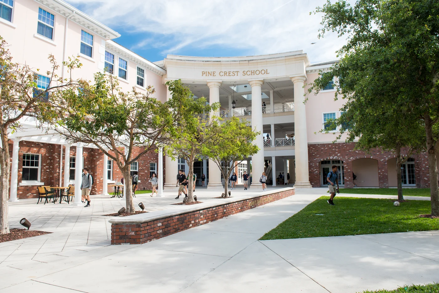 West Palm Beach is getting another private school, propelled by a landmark Stephen M. Ross Foundation gift