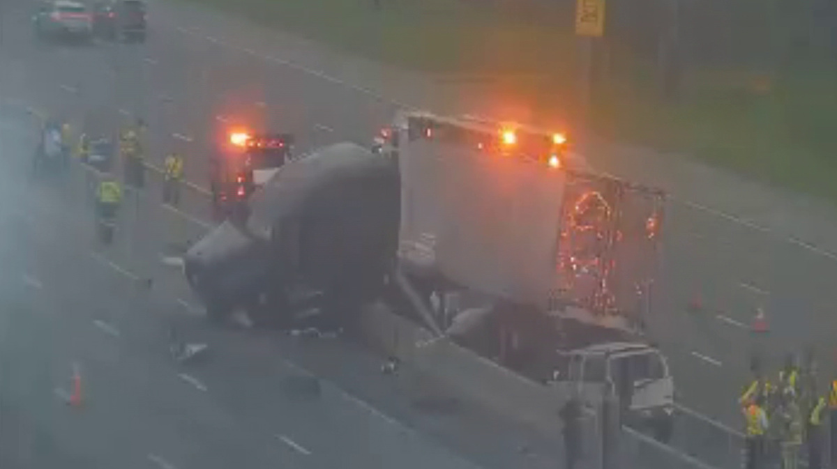 4-vehicle crash slows traffic on Florida's Turnpike in Orange County