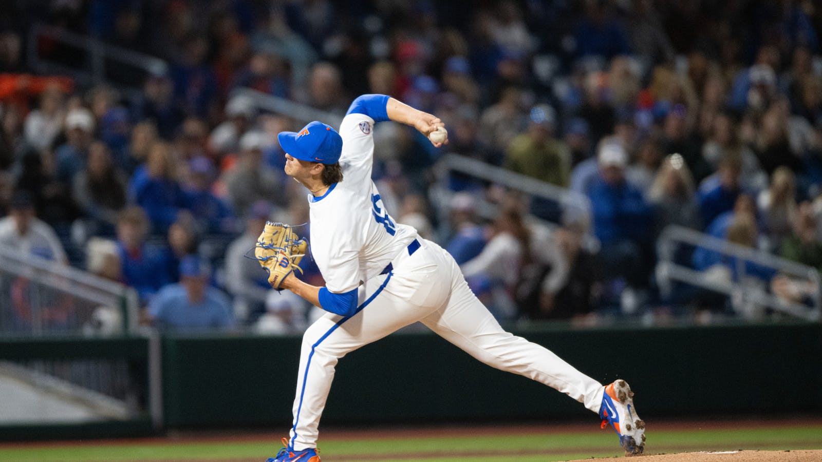 Pitching woes sink Gators' Super Regional hopes