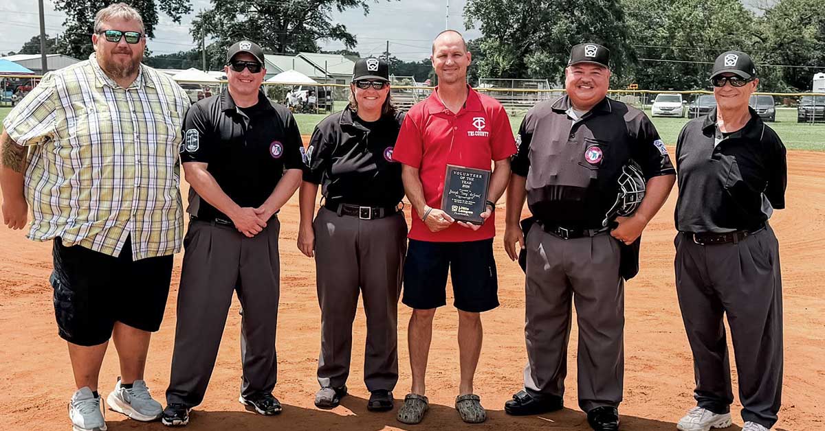 Survivor: Tony deGraaf Honored as Florida District 1 Little League Volunteer of the Year : NorthEscambia.com
