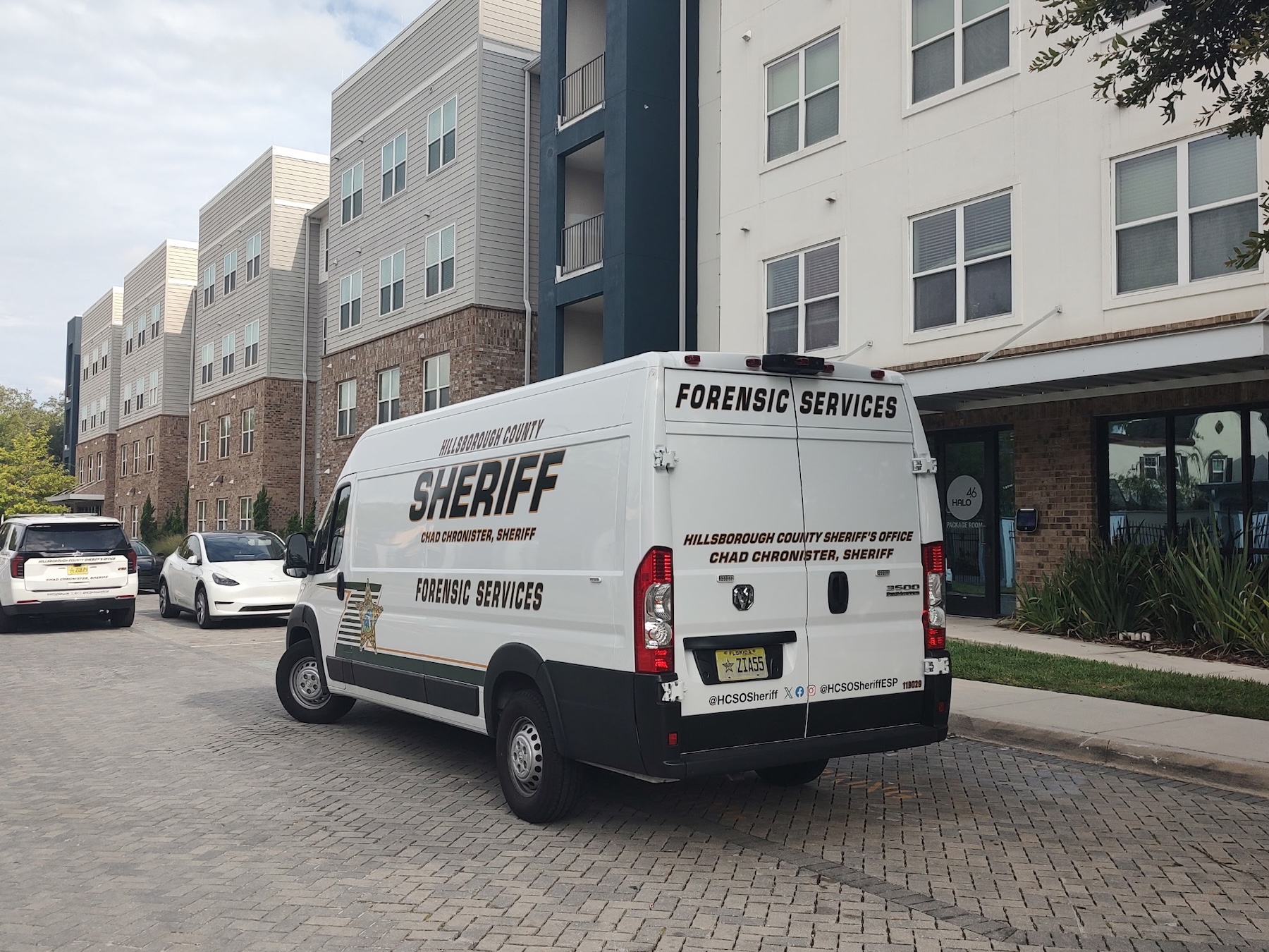 Update: Death Investigation Underway After Double Stabbing In Tampa