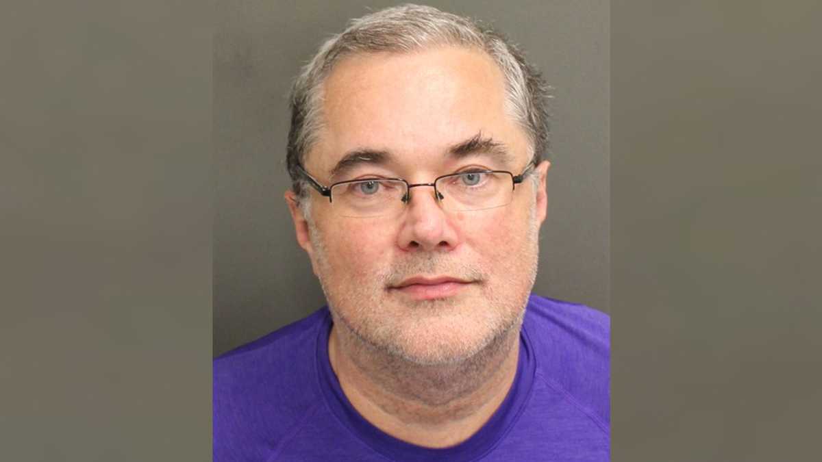 Orlando man accused of scamming former MLB player out of $1M