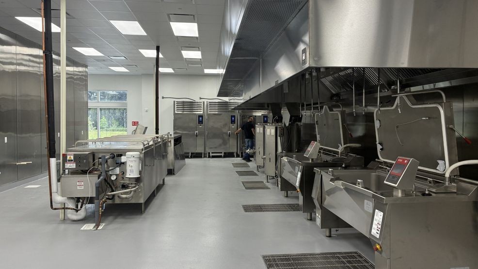 Feed the Need: Treasure Coast Food Bank expands capacity as demand for hunger relief grows. (WPEC)