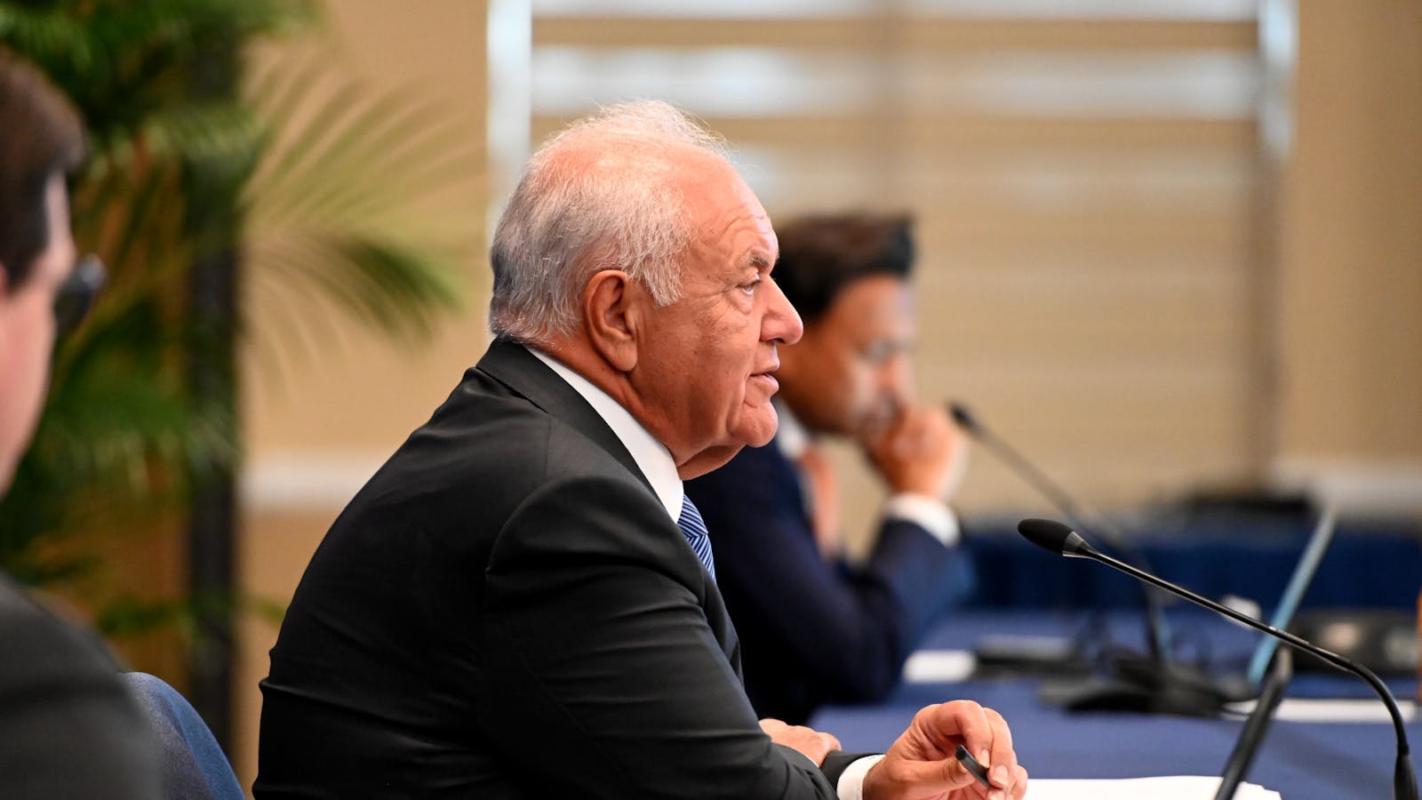 Florida Board of Governors delays vote on UF president amid governance dispute