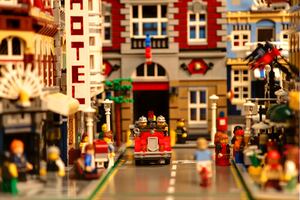 Thousands of LEGO fans set to converge in Orlando for convention