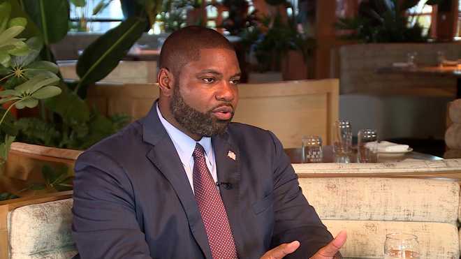 Byron Donalds WPBF 25 News Anchor Todd McDermott goes "On the Record" with Florida 2026 gubernatorial Republican candidate Byron Donalds. The one-on-one interview was held at Brooklyn Chop House at the Moxy Hotel in Miami.