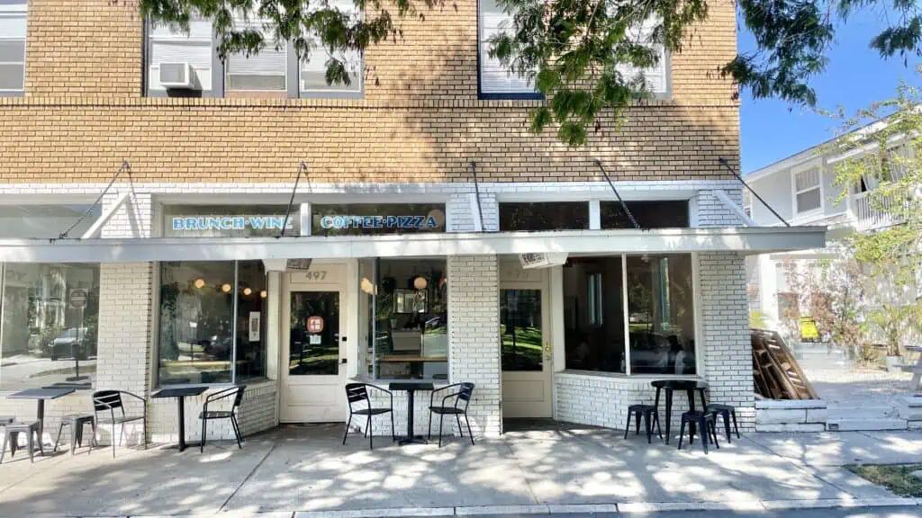 The exterior of Flatbread & Butter