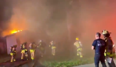 Dog dies after overnight Fort Lauderdale house fire reportedly caused by burning candle, officials say