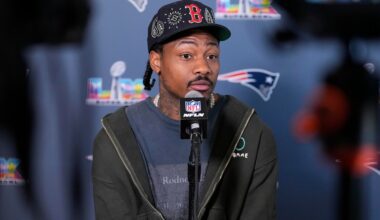 Miami Dolphins Fans Sound Off On Stefon Diggs Rumors