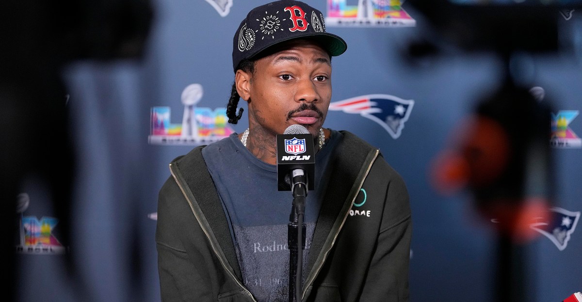 Miami Dolphins Fans Sound Off On Stefon Diggs Rumors
