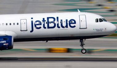 Close call between JetBlue plane, another aircraft at Fort Lauderdale airport investigated by FAA