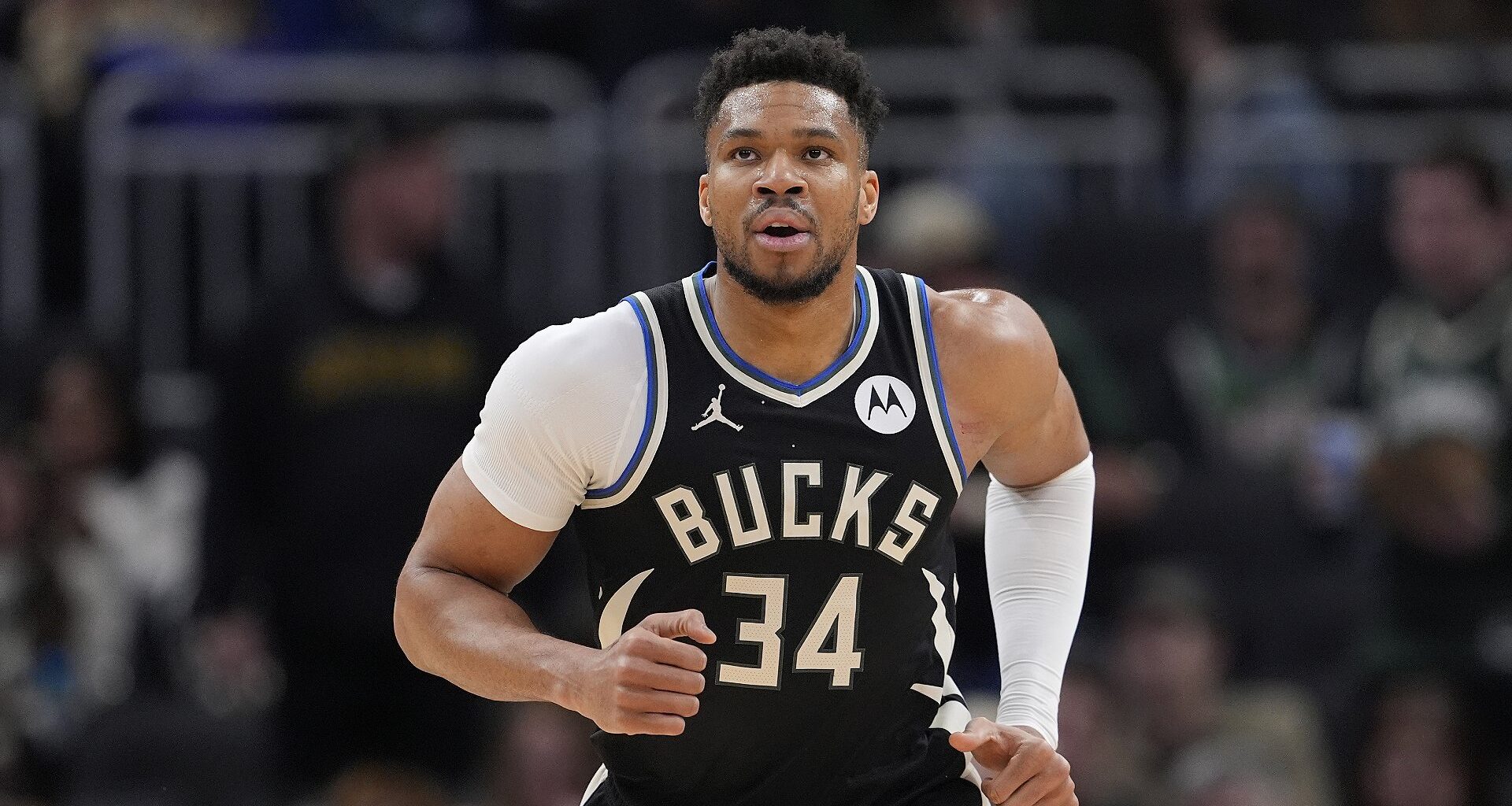 Reports: Heat acquire Giannis Antetokounmpo in blockbuster deal
