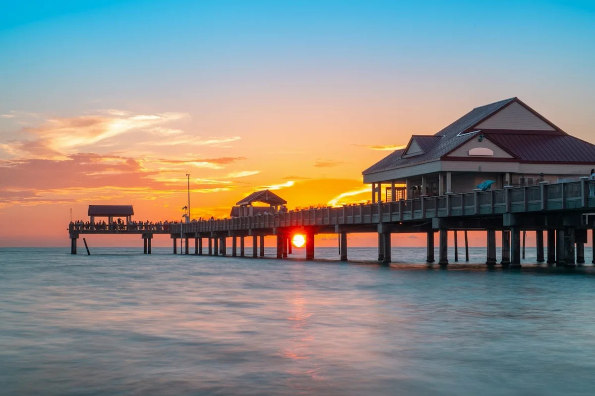 Endless Sun on Florida’s Gulf Coast: Here’s How to Retire There at 65 on $1.1 Million