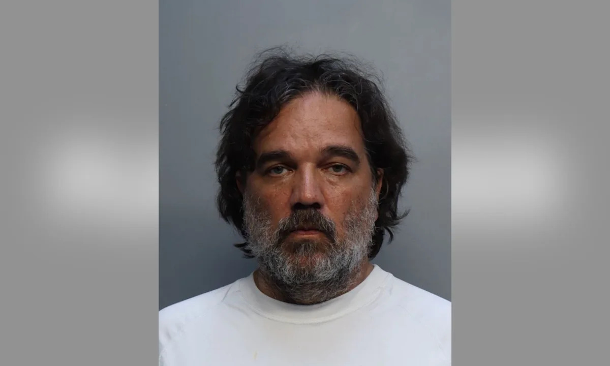 Florida Teacher Arrested After Allegedly Having Sexual Relationship With Student That Lasted 1 Year