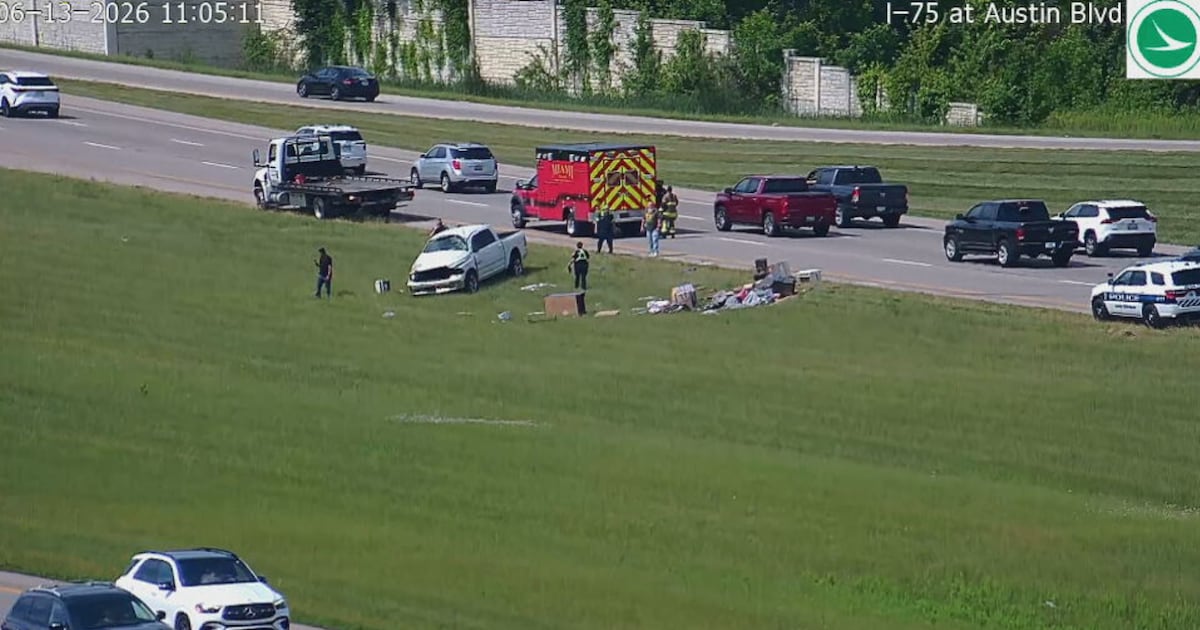 Crash blocking left lane on I-75 in Miami Township