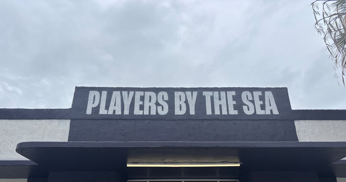 ‘The show goes on’: Players by the Sea reopens after fire, flooding damage – 104.5 WOKV