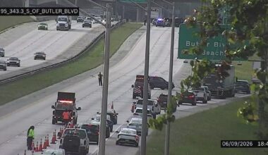 All northbound lanes of I-95 closed near Butler Blvd after crash involving JSO patrol car