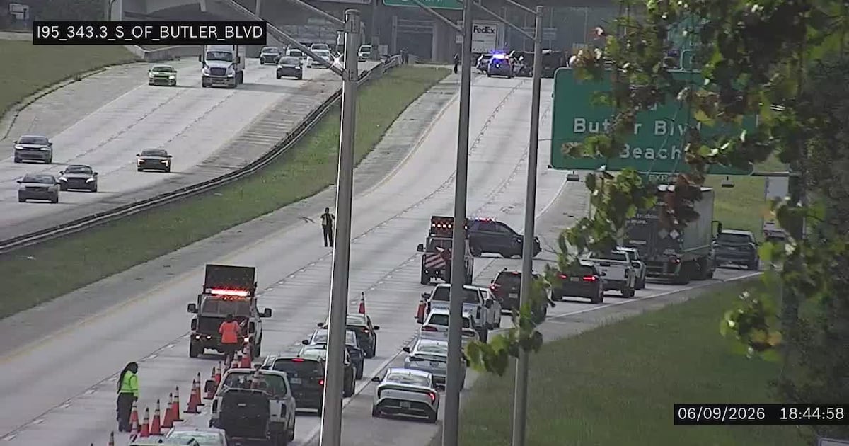 All northbound lanes of I-95 closed near Butler Blvd after crash involving JSO patrol car