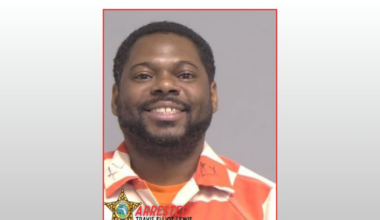 Jacksonville man charged with DUI, reckless driving