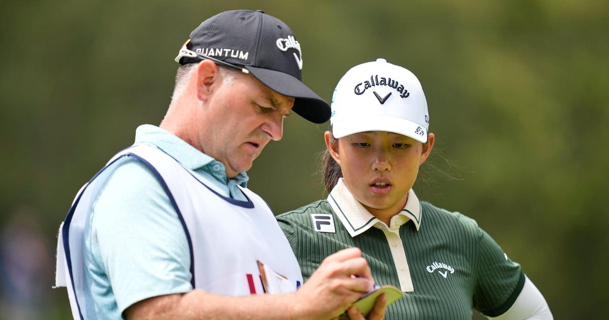 Alison Lee, Ruoning Yin surge atop Riviera leaderboard after 2 rounds at U.S. Women's Open