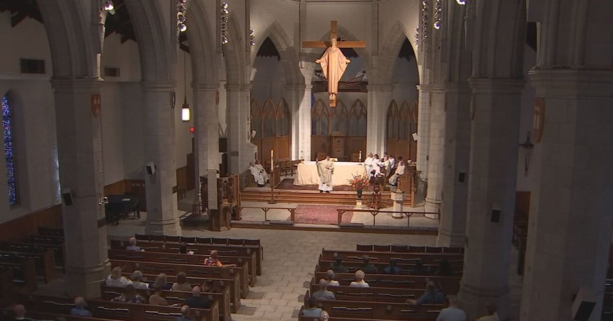 Pulse shooting victims honored at Orlando cathedral