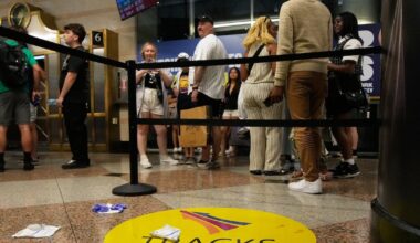 6 people hurt in stabbing at New York's Penn Station, authorities say