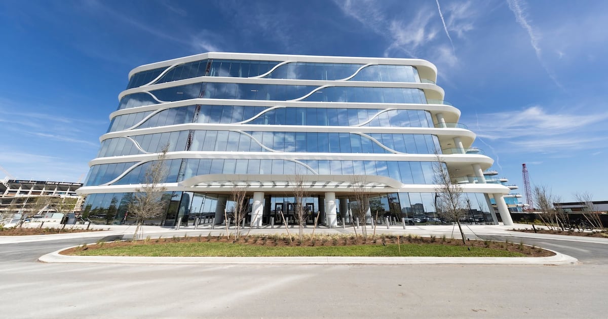 PCL Construction completes One Tower Court in downtown Jacksonville – Action News Jax