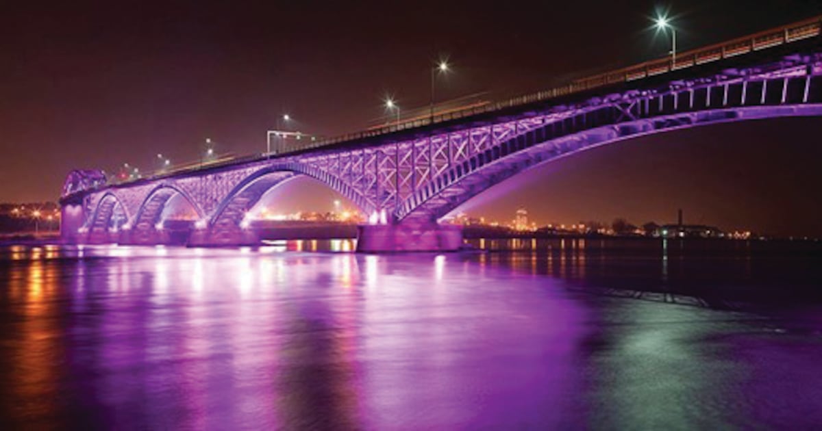 Purple Landmarks for Naloxone Awareness Day