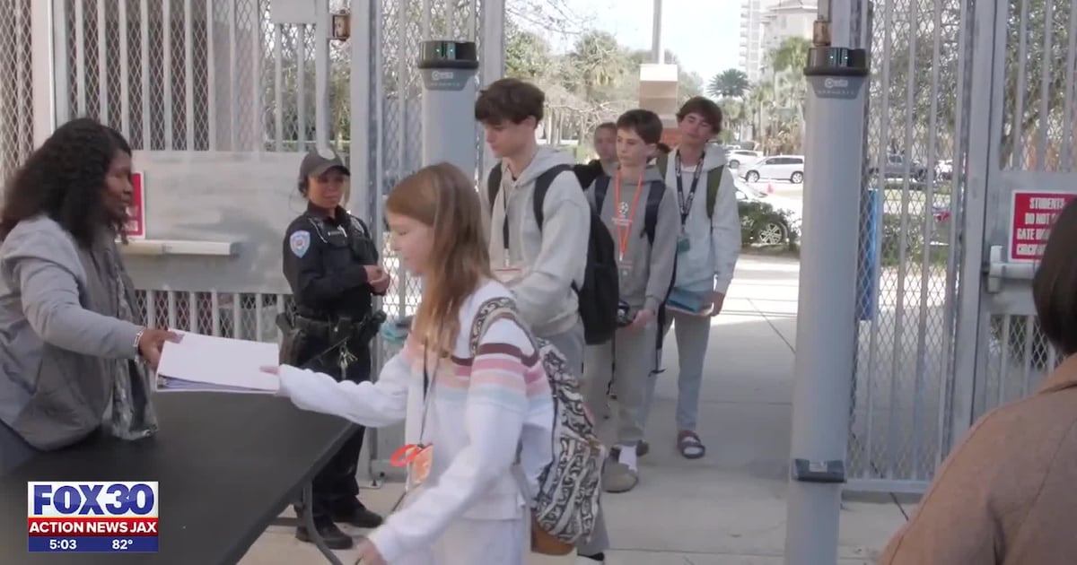 Duval County invests in elementary school weapons detection