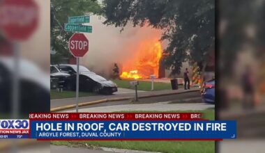 ‘A big plume of black smoke’: Neighbors react to Argyle house fire that claims garage – Action News Jax