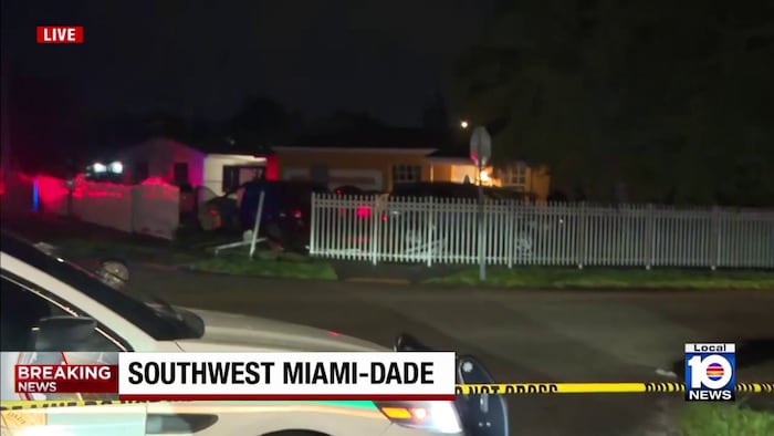 Multiple people injured after two-vehicle crash sends car into Miami-Dade home, deputies say